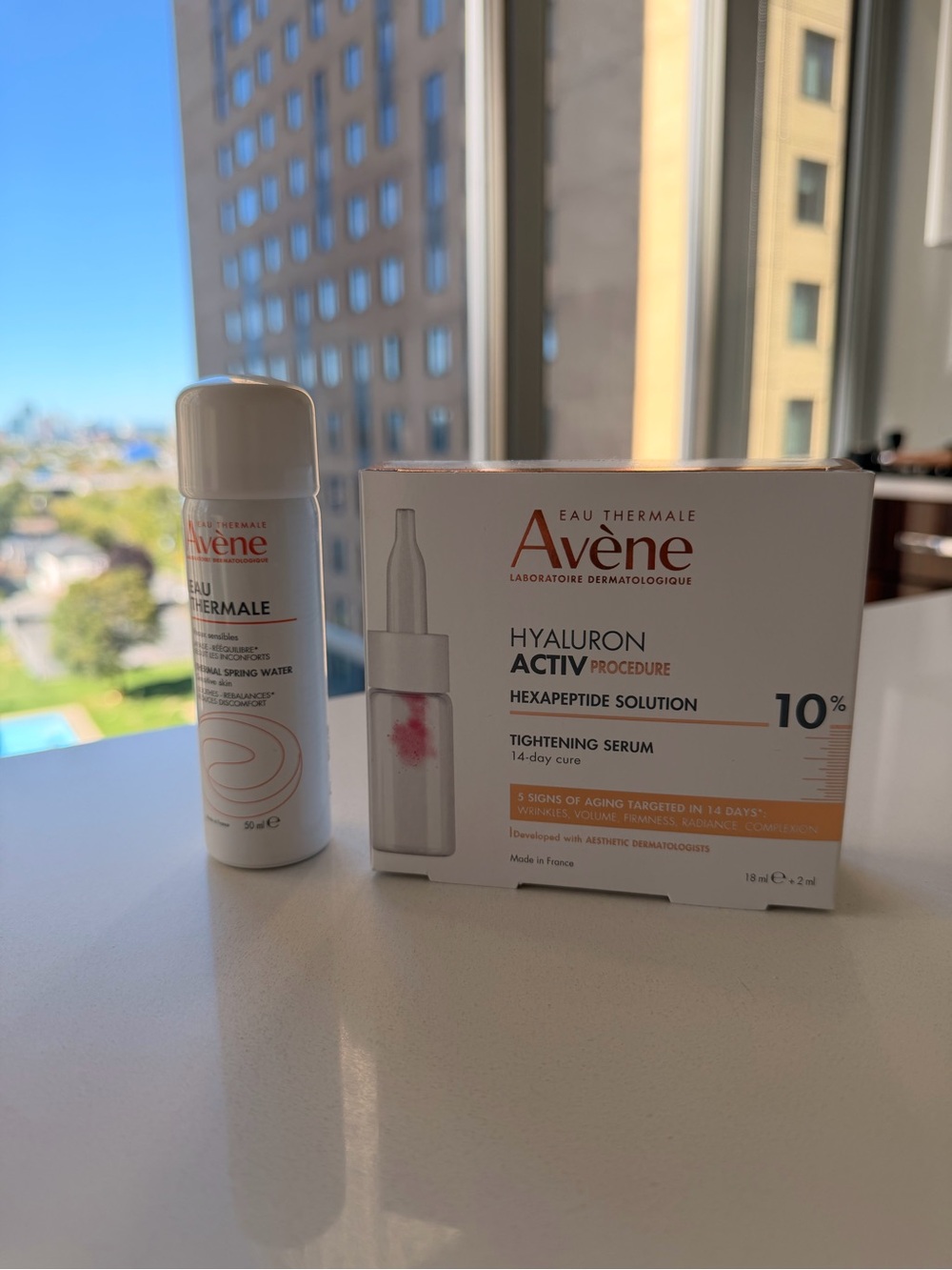 Avène Hyaluron Activ Anti-Aging Cure + Gift